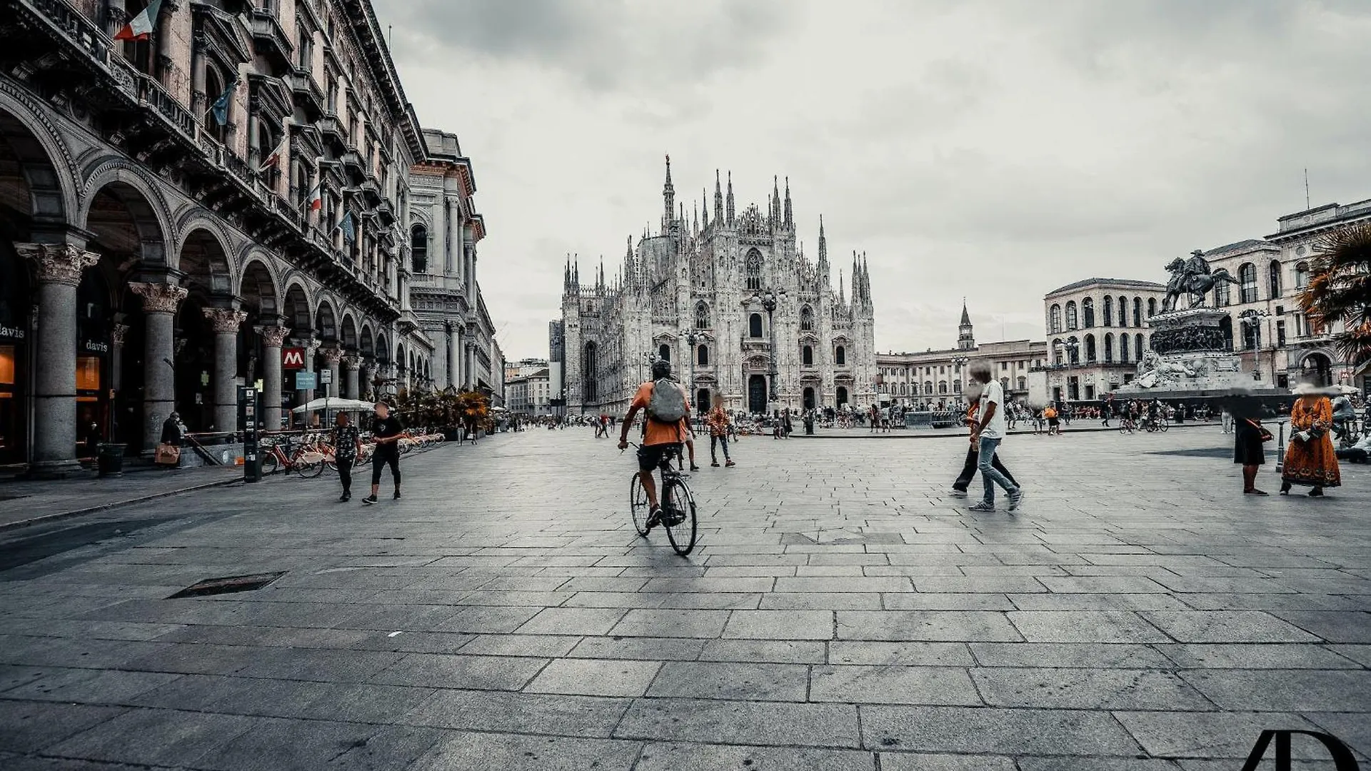Apartment The Colors Suite - Duomo Area Milan