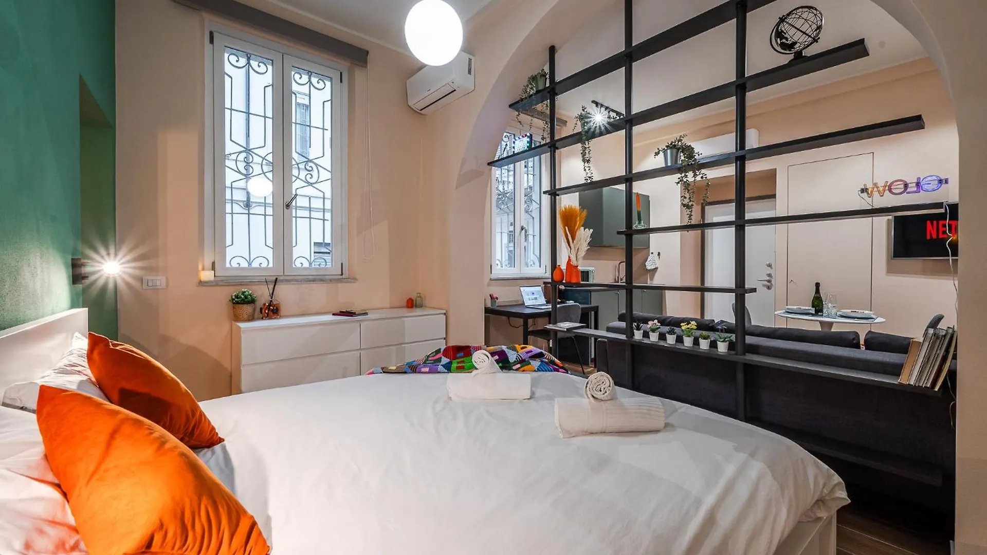 The Colors Suite - Duomo Area Μιλάνο Ιταλία